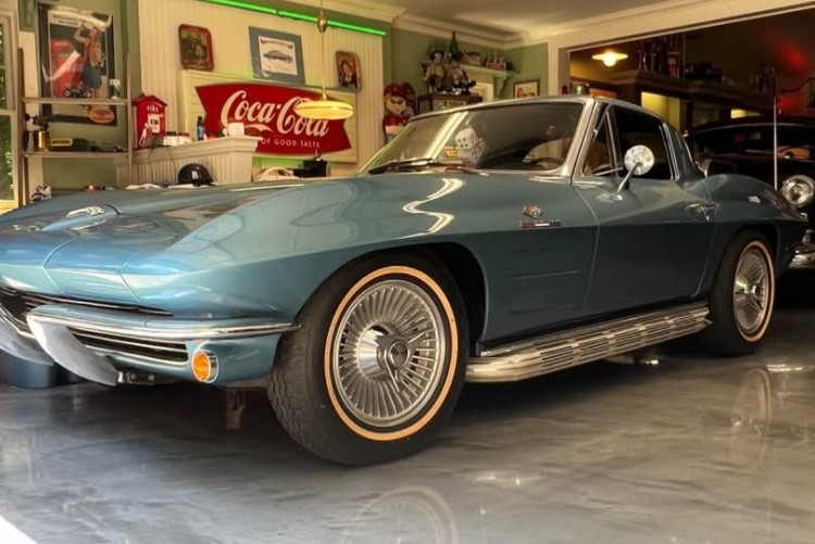 1963 Chevrolet Corvette