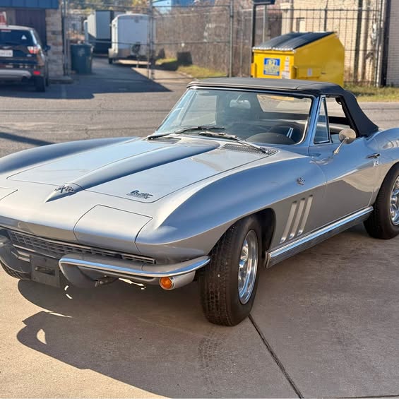 1966 Chevrolet corvette stingray convertible