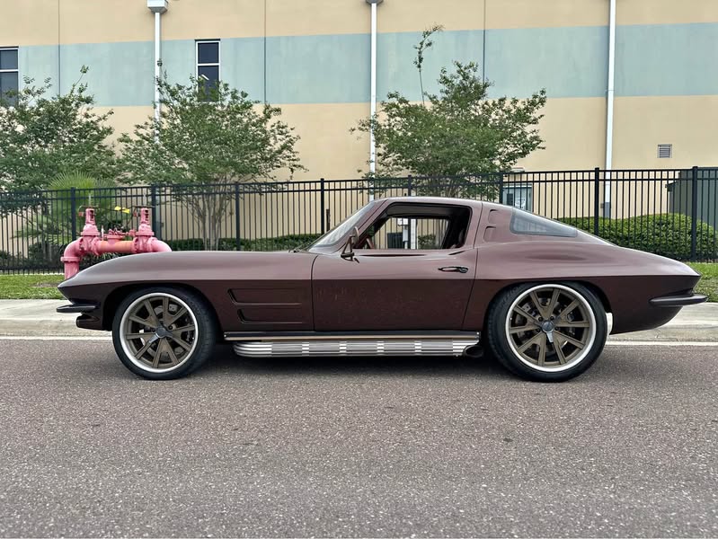 1963 Chevrolet Corvette - split window