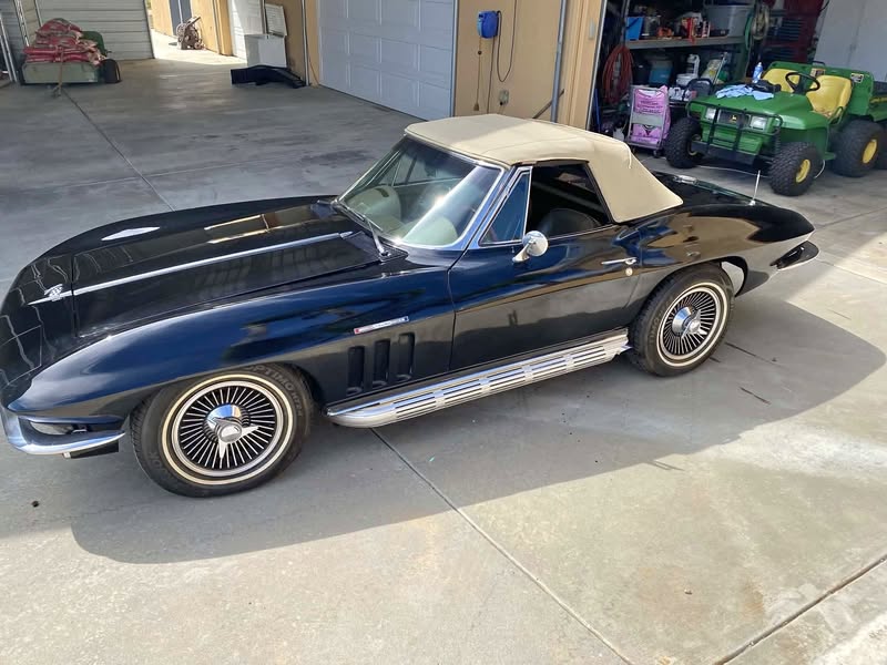 1965 Chevrolet corvette convertible 327 fuely l84