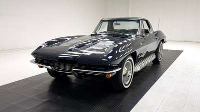 1963 Chevrolet Corvette Convertible
