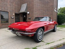 1966 Chevrolet Corvette - 2 Tops - 4spd