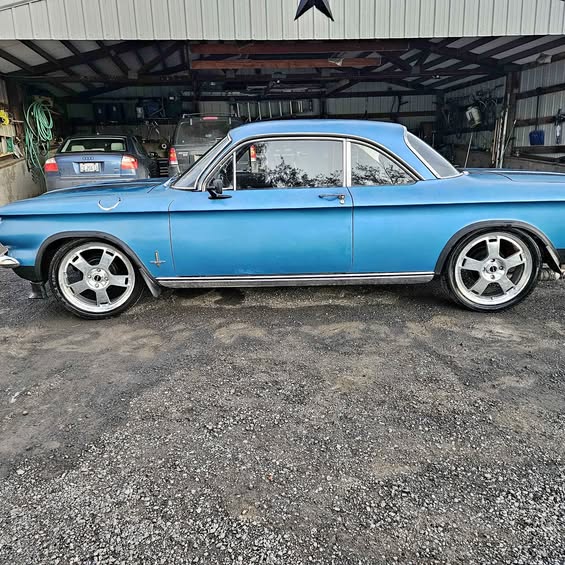 1963 Chevrolet Corvette - Coupe 2D