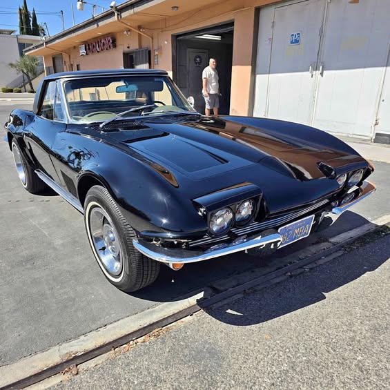 1963 Chevrolet Corvette - Convertible 2D