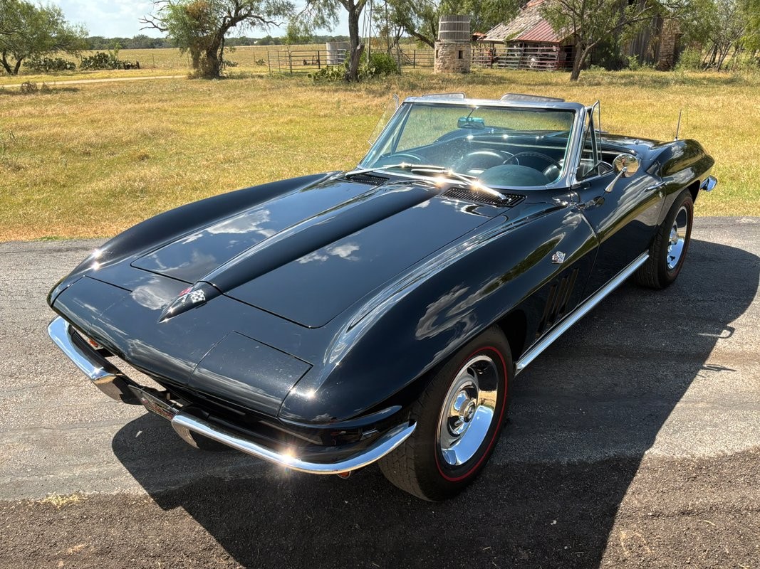 1965 Chevrolet Corvette