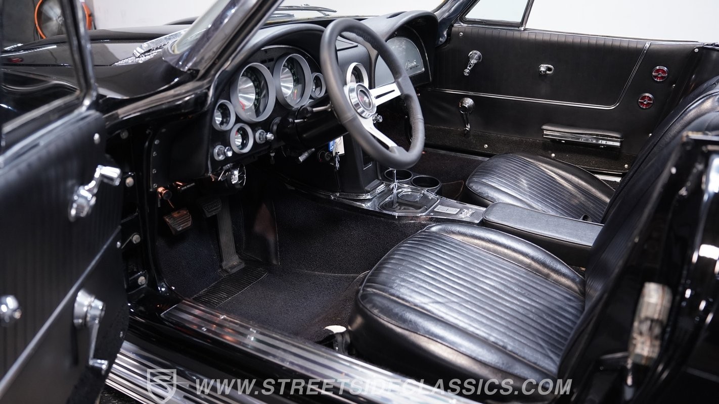 1963 Chevrolet Corvette Convertible