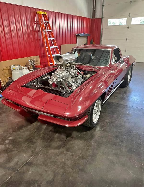 1965 Chevrolet Corvette - Hard Top 2D