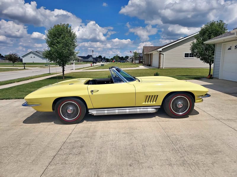 1967 Chevrolet Corvette - Convertible 2D