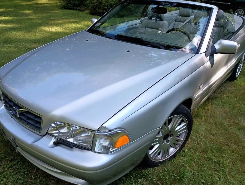 2004 Volvo C70 - LT Convertible 2D