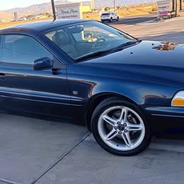 2001 Volvo C70