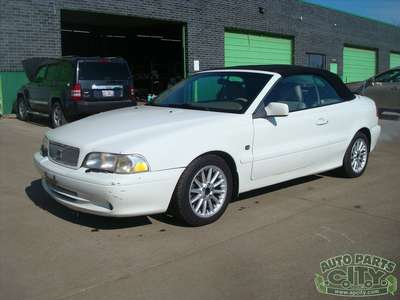 2000 Volvo C70 NEEDS WORK ! WE SHIP NATIONWIDE !