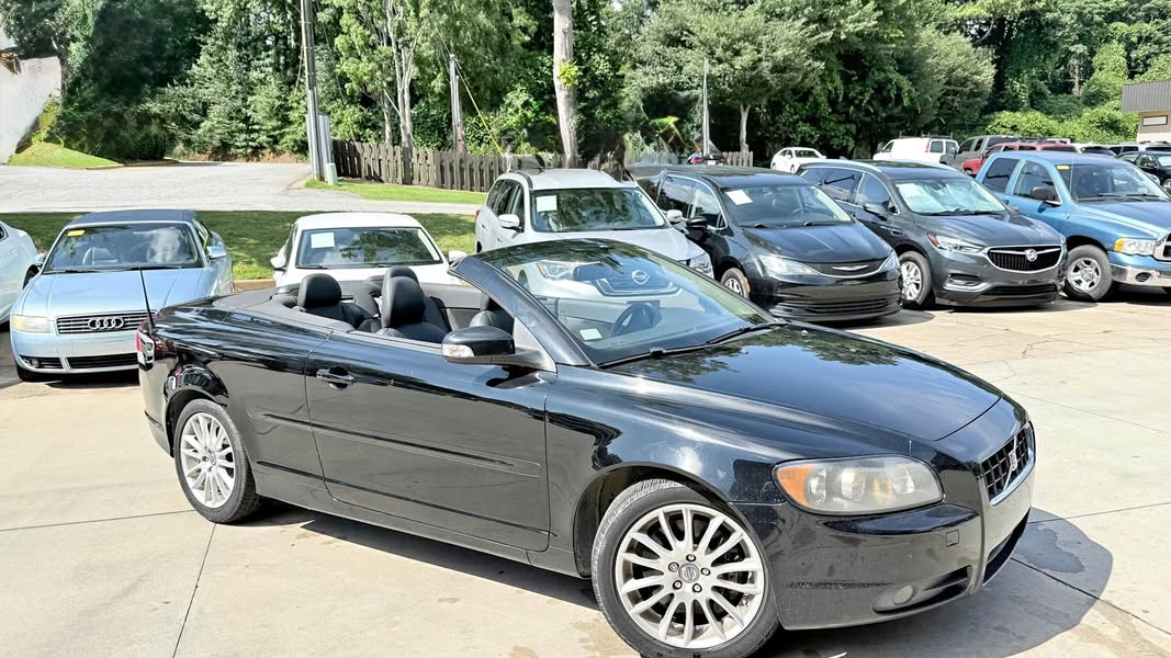 2009 Volvo C70 - Convertible 2D