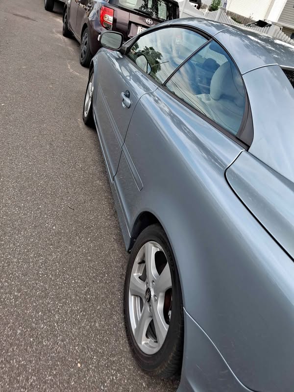 2008 Volvo C70 - Convertible 2D