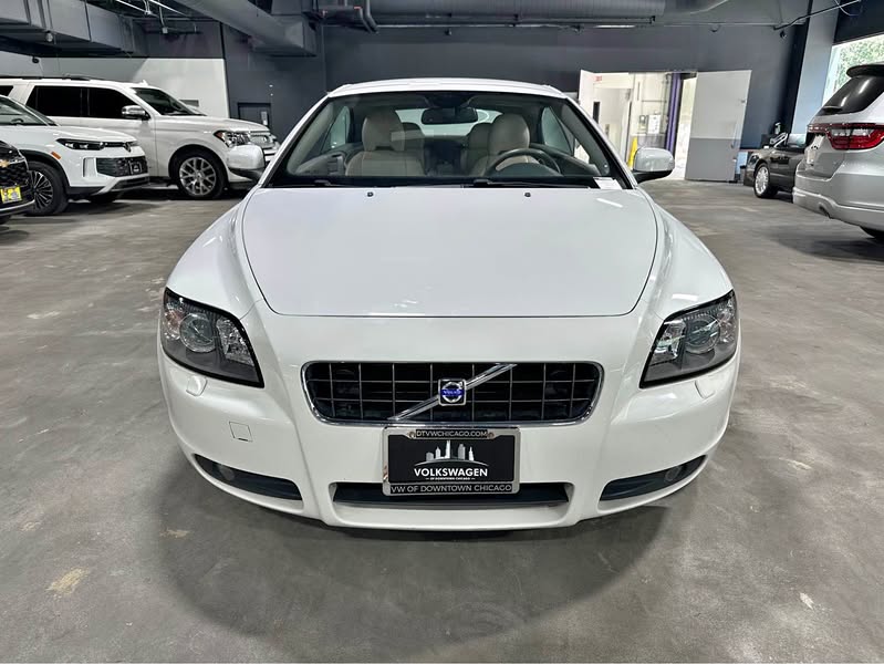2008 Volvo C70 - T5 Convertible 2D