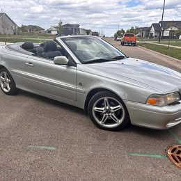 2001 Volvo C70 - Convertible 2D