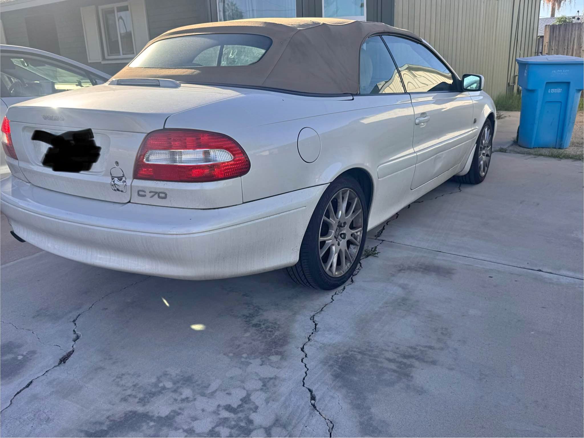 2004 Volvo C70 - Convertible 2D