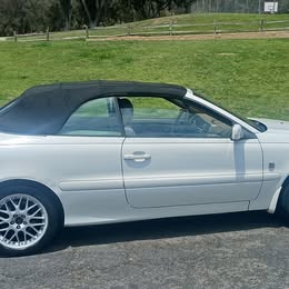 2004 Volvo C70