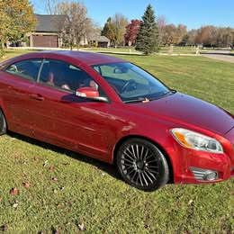 2011 Volvo c70 t5