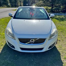 Volvo 2011 Convertible C70 T5