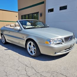 2001 Volvo C70