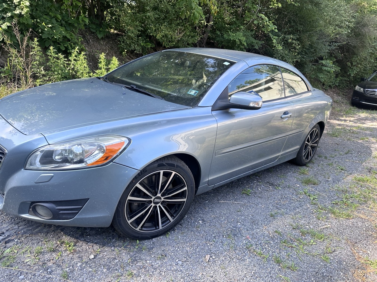 2011 Volvo C70 T5