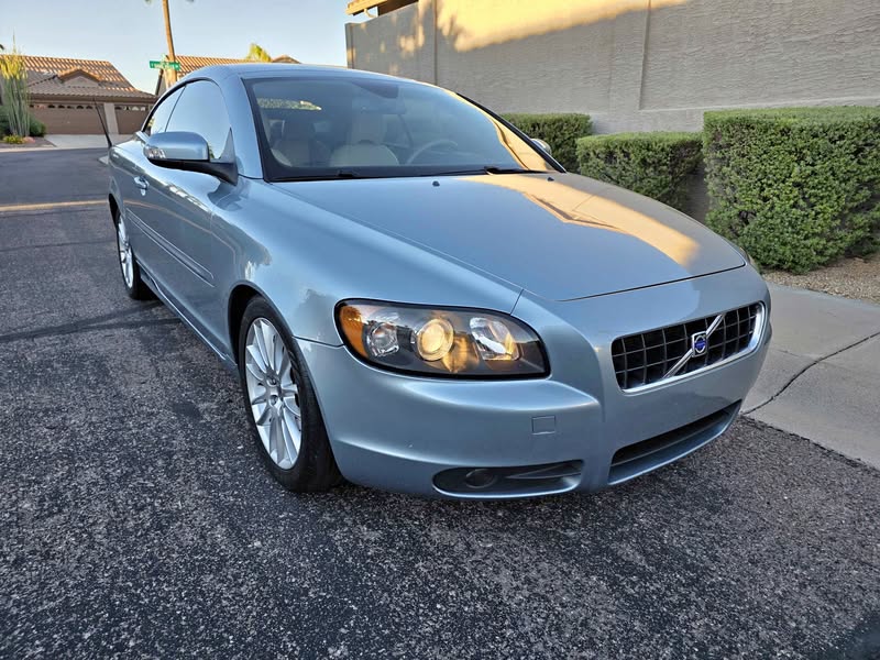 2008 Volvo C70 - T5 Convertible 2D
