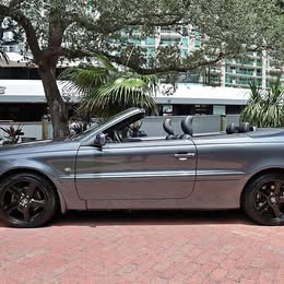 2004 Volvo C70 - Convertible 2D