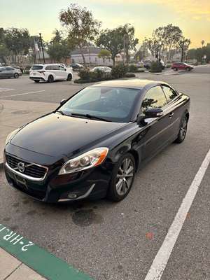 2013 Volvo C70 - T5 Platinum Convertible 2D