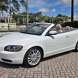 2008 Volvo C70 - HT Convertible 2D