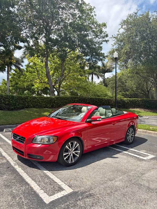 2010 Volvo C70