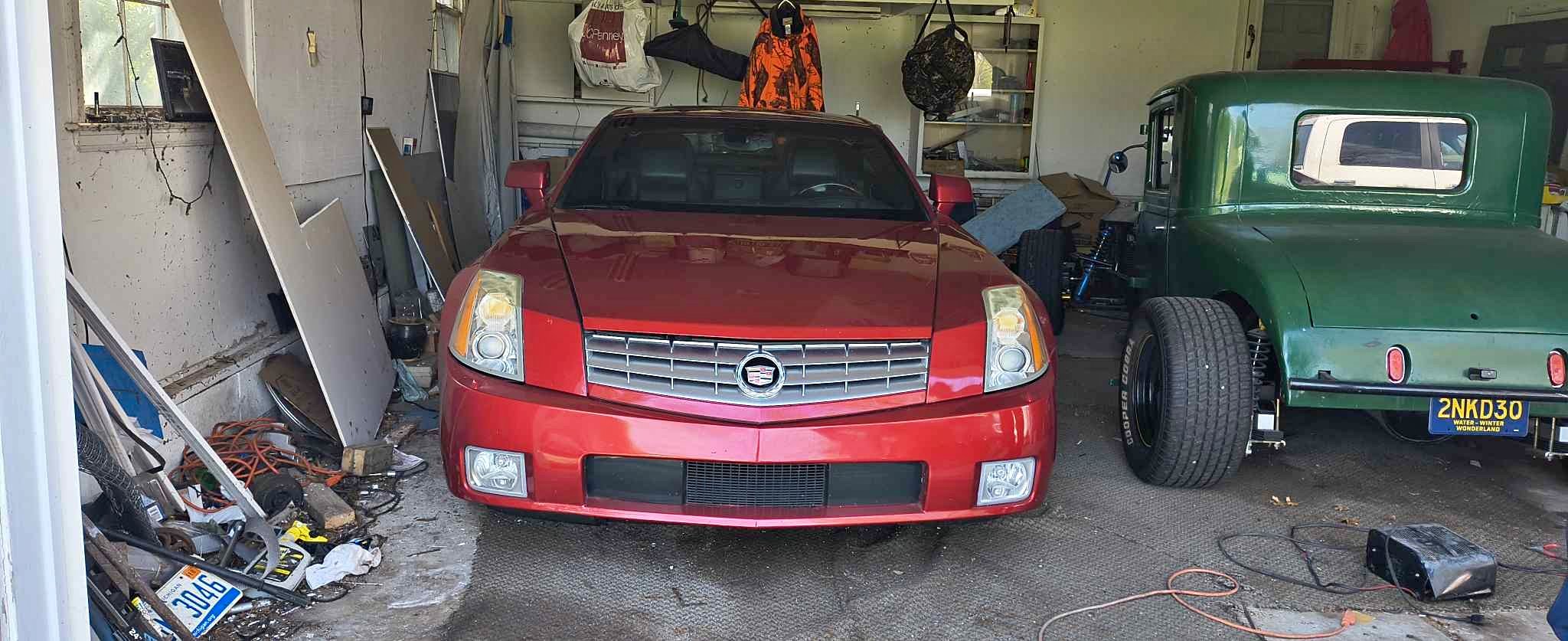 2005 Cadillac XLR - Convertible 2D