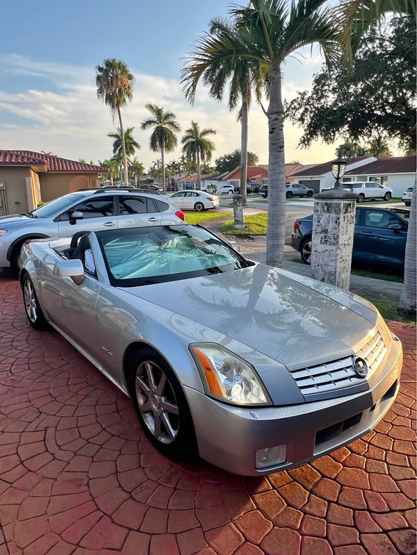 2006 Cadillac XLR - Convertible 2D
