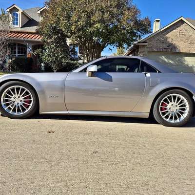 2005 Cadillac XLR - Convertible 2D