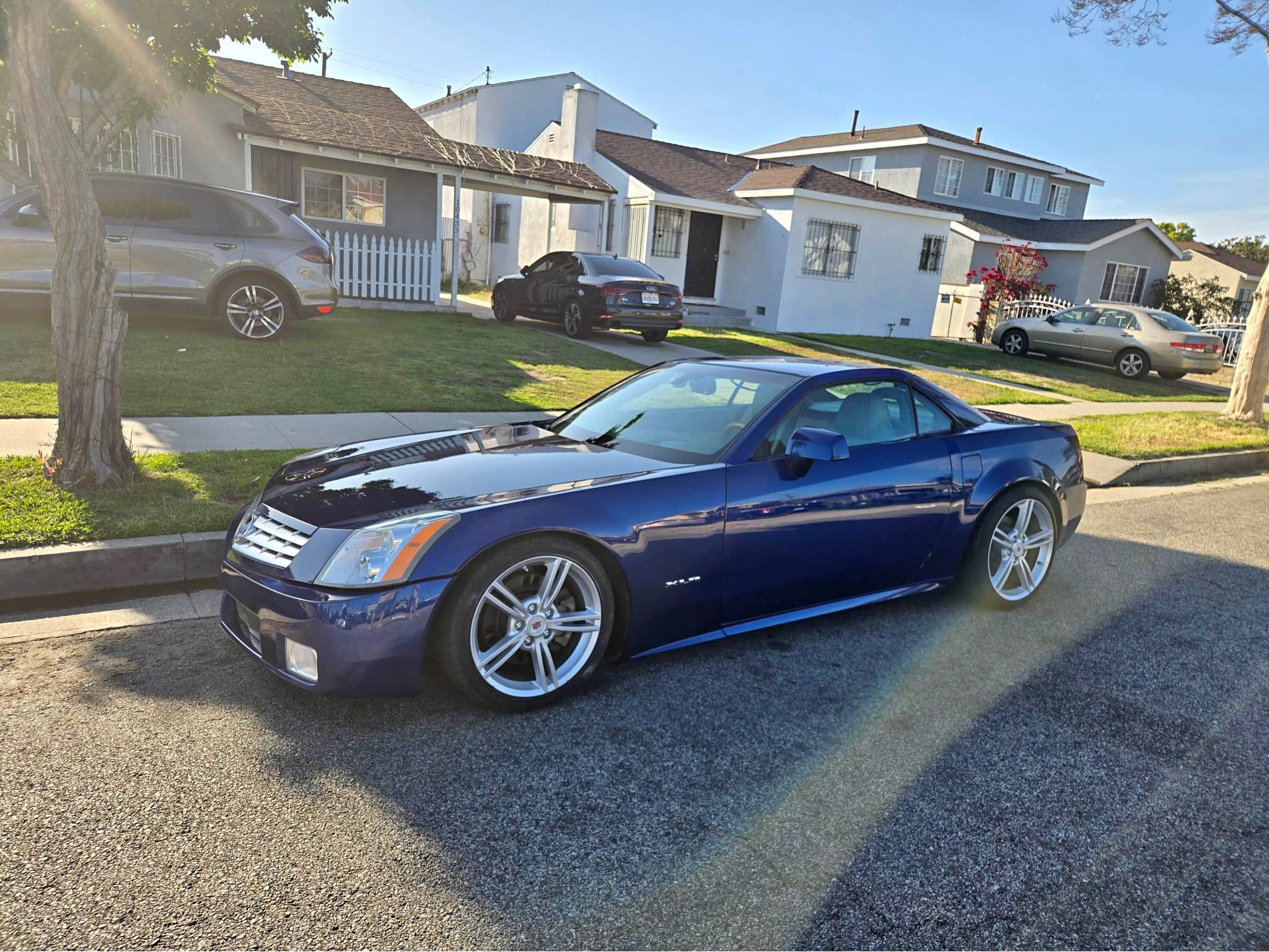 2004 Cadillac XLR - Convertible 2D