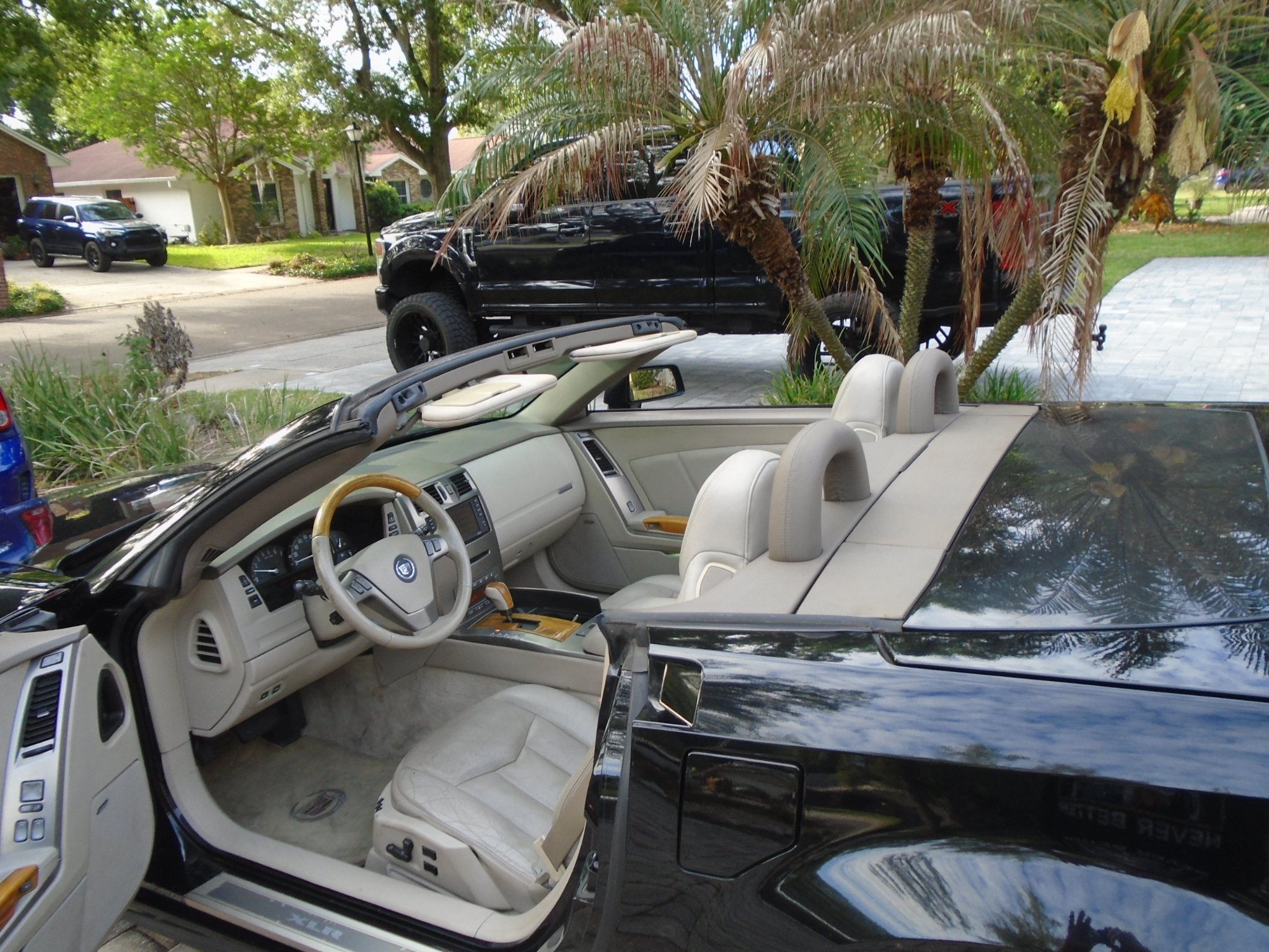 2004 Cadillac XLR