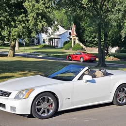Convertible Cadillac XLR 2008 Alpine White Edition