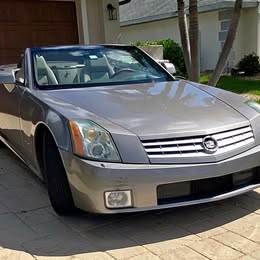2005 Cadillac XLR