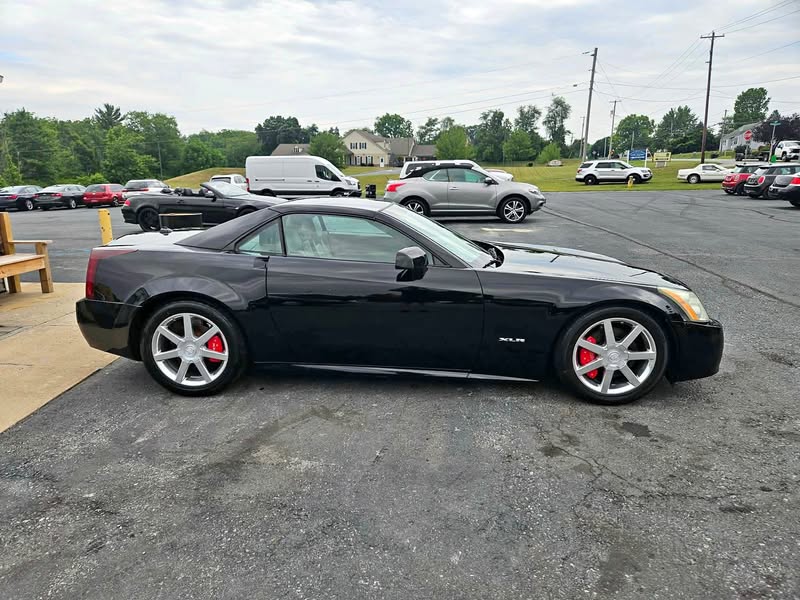2005 Cadillac XLR - Convertible 2D