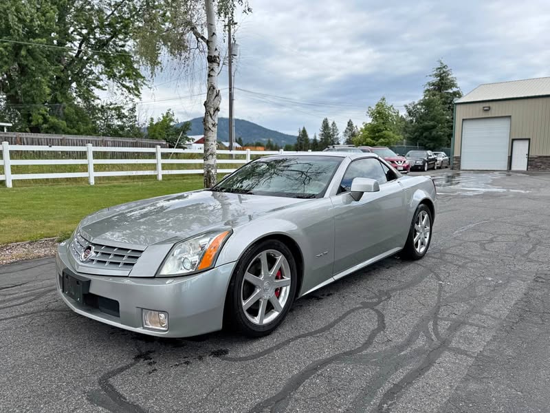 2005 Cadillac XLR - Platinum Convertible 2D