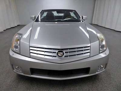 2004 Cadillac XLR