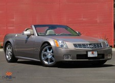 2004 Cadillac XLR 2dr Convertible