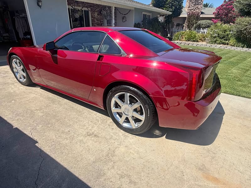 2007 Cadillac XLR - Convertible 2D