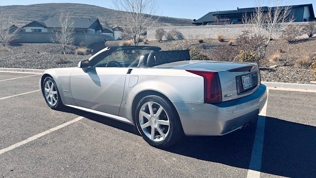 2006 Cadillac XLR