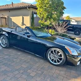 2004 Cadillac XLR XLR-V Convertible 2D