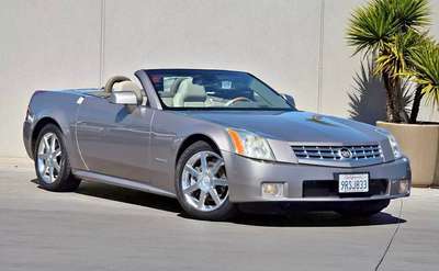 2004 Cadillac XLR - Convertible 2D