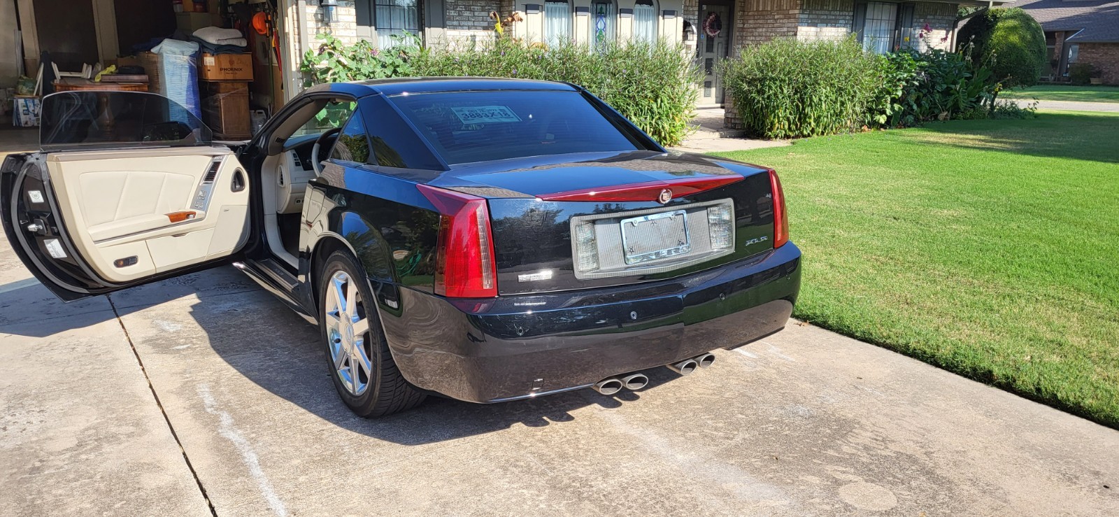 2005 Cadillac XLR