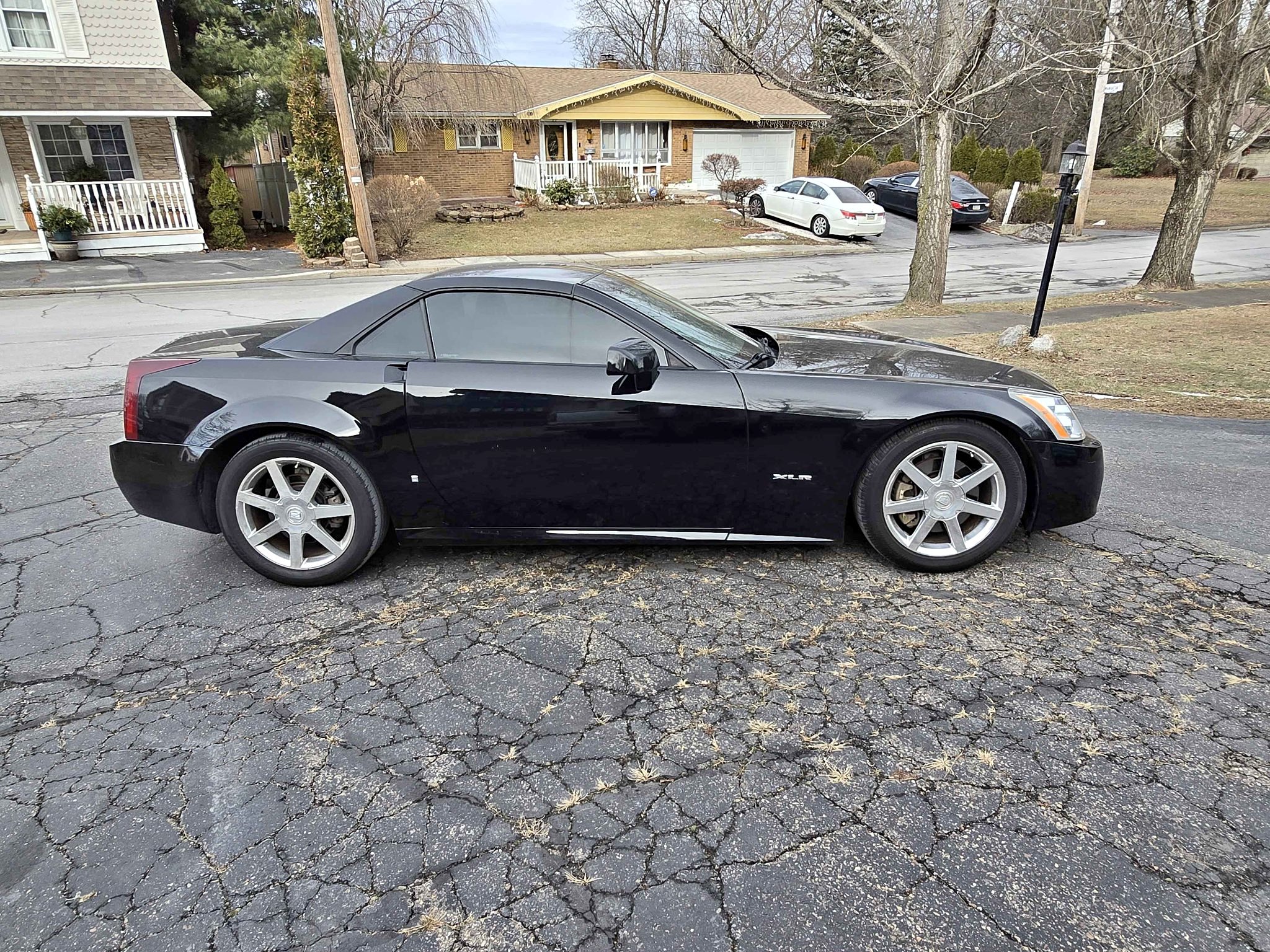 2006 Cadillac XLR - Convertible 2D
