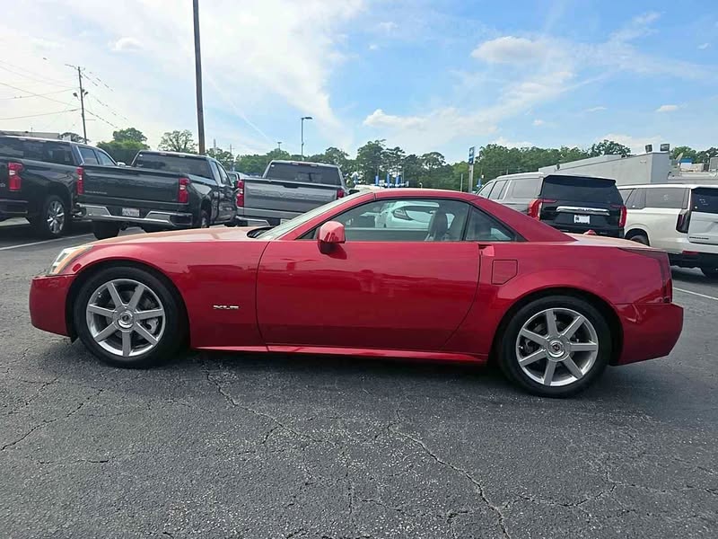 2005 Cadillac XLR Convertible 2D