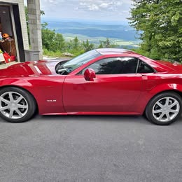 2004 Cadillac XLR - Convertible 2D