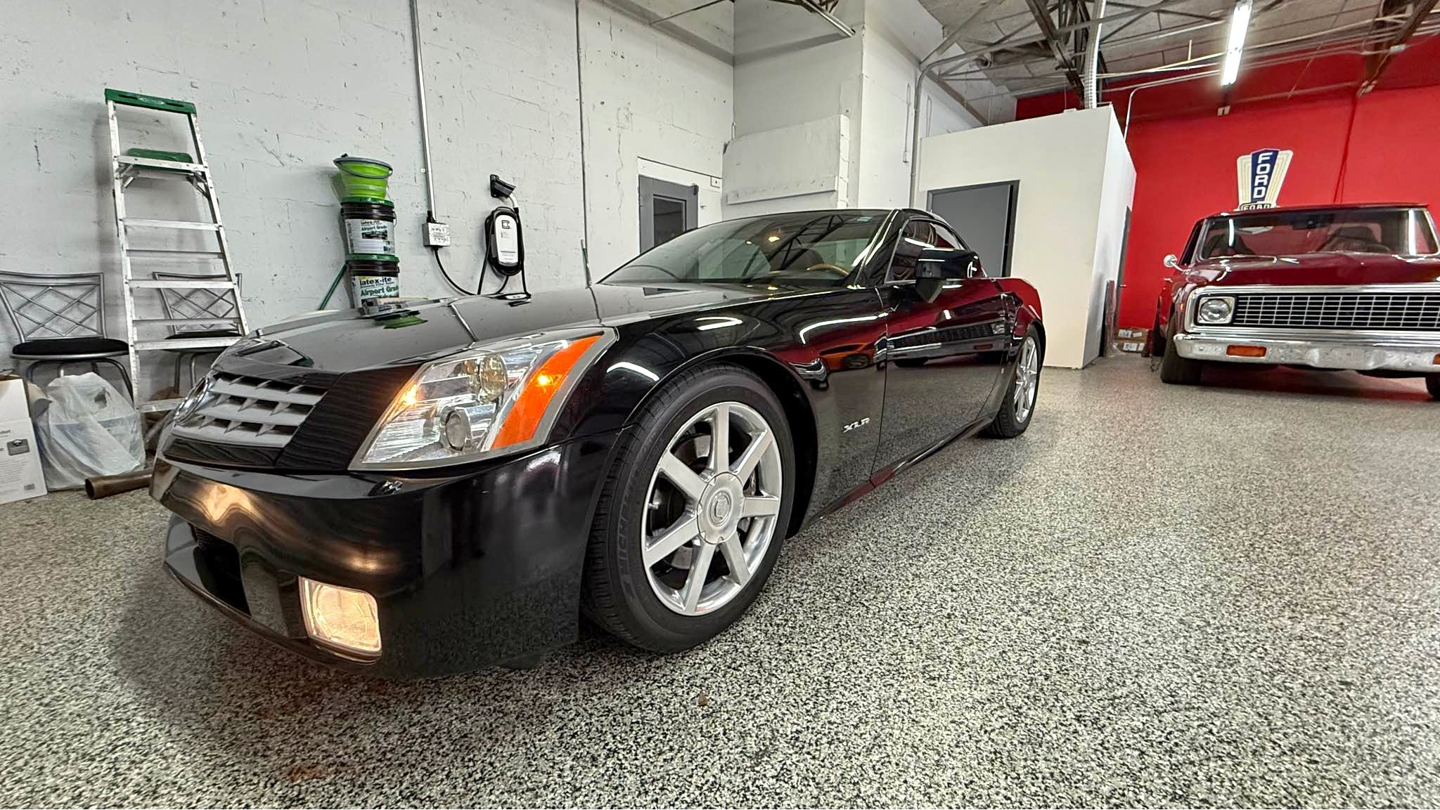 2006 Cadillac XLR - Premium